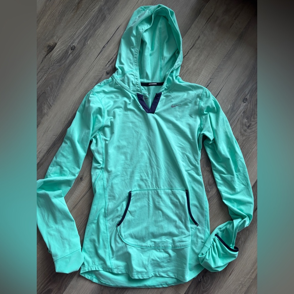 Rare💎Nike Dri-Fit Running top